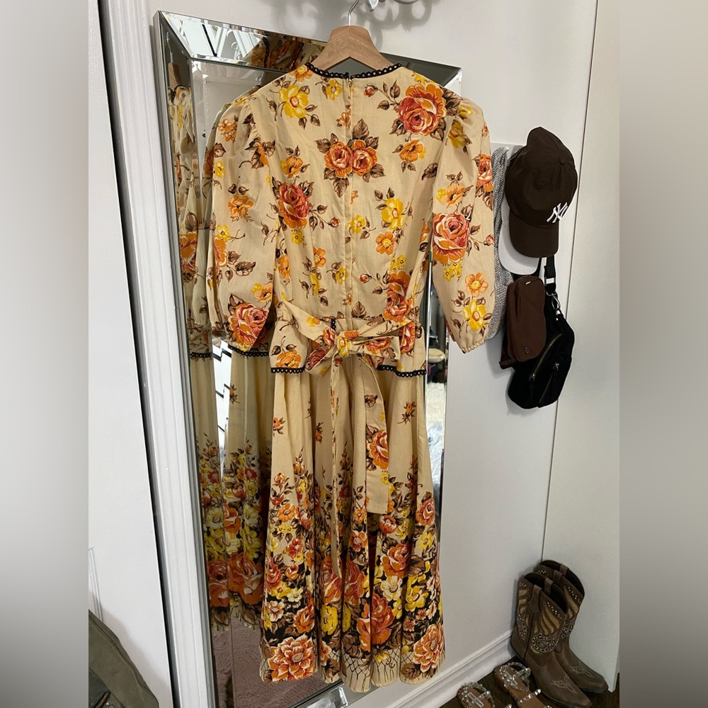 Gorgeous 70’s vintage floral dress - Picture 9 of 9